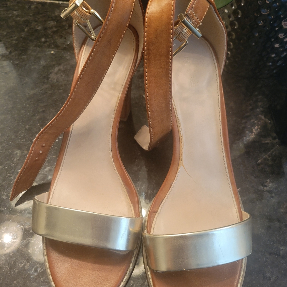 Express Women's size 10 Brown block buckle heel sandals